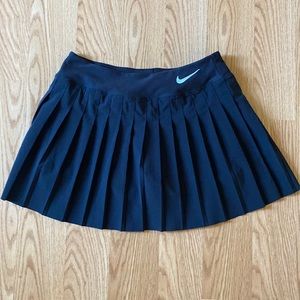 NIKE Dri-Fit pleaded tennis skirt | women’s S size |black color